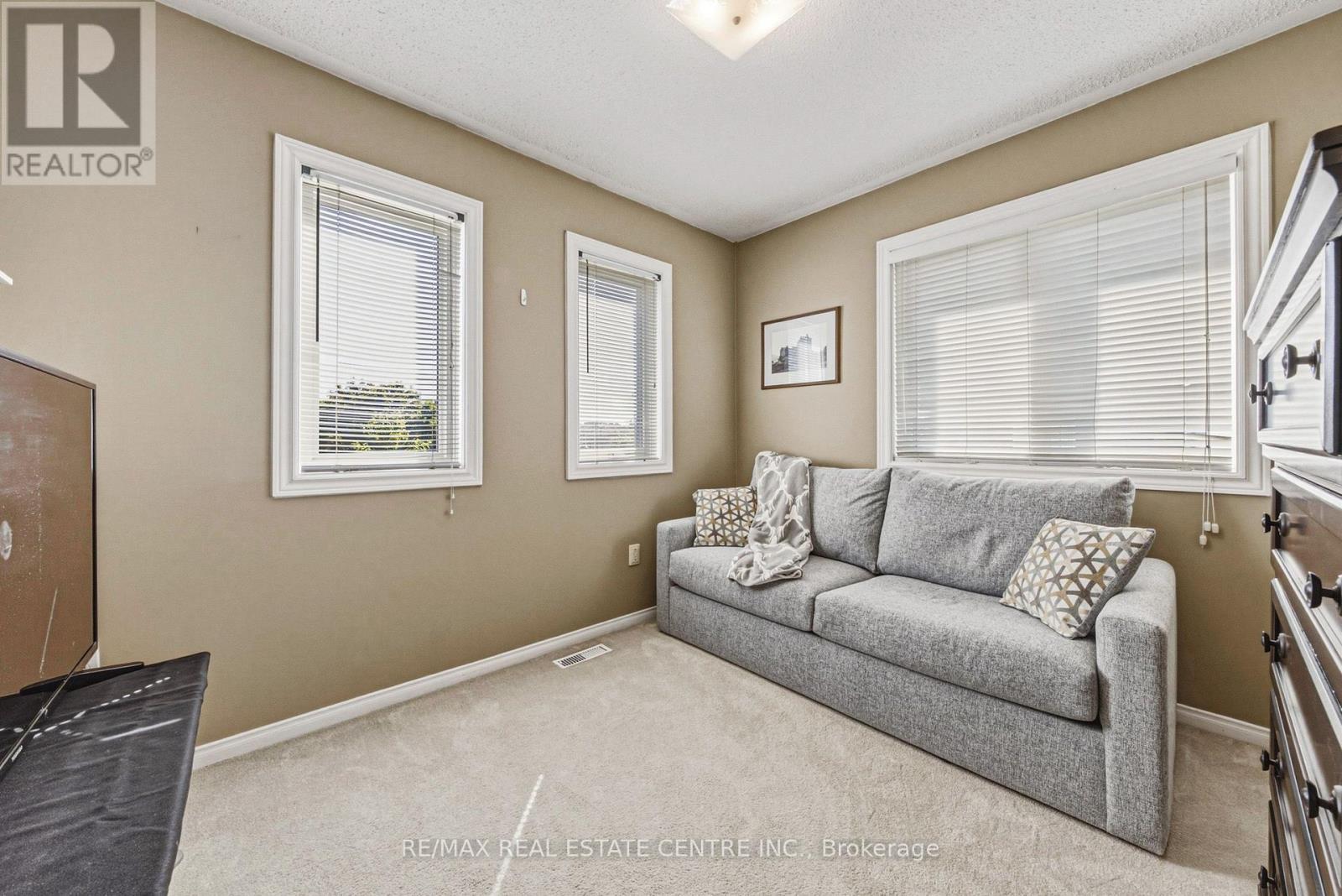 38 Fairgreen Close, Cambridge, Ontario N1T 1T6 - Photo 21 - X13711284