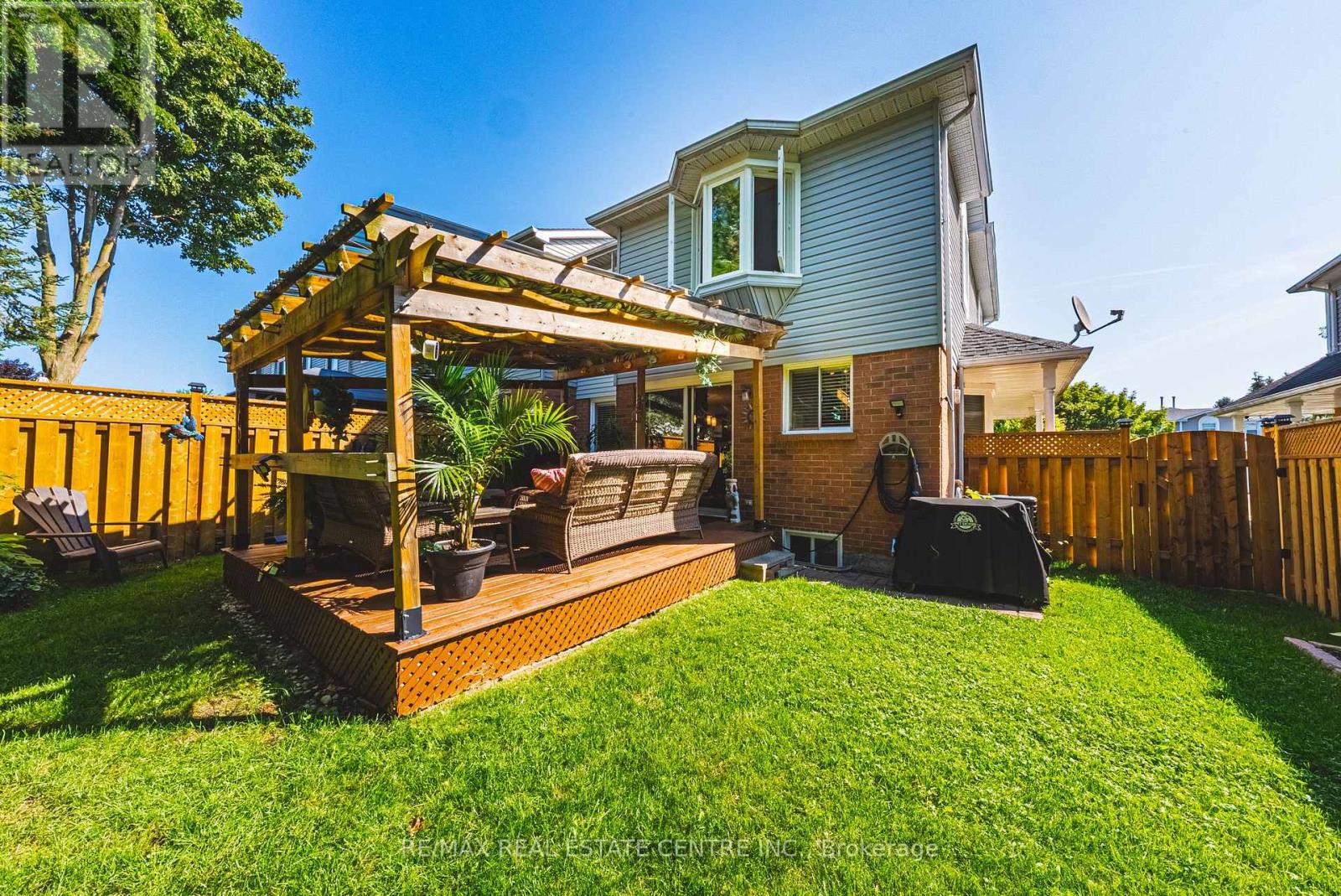 38 Fairgreen Close, Cambridge, Ontario N1T 1T6 - Photo 33 - X13711284