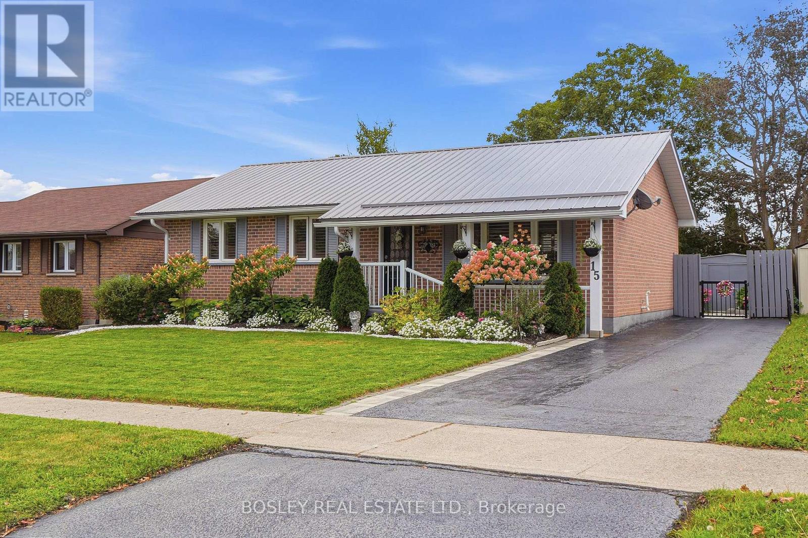 15 Wilson Avenue, Kawartha Lakes, Ontario  K9V 5S1 - Photo 2 - X13711332