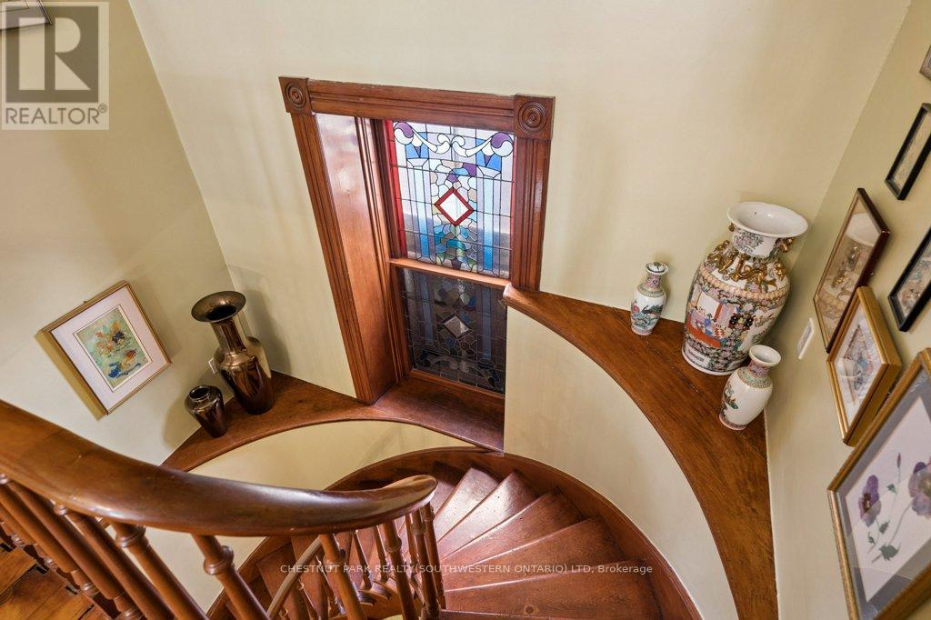 212 Queen Street E, Cambridge, Ontario  N3C 2B4 - Photo 27 - X13711396