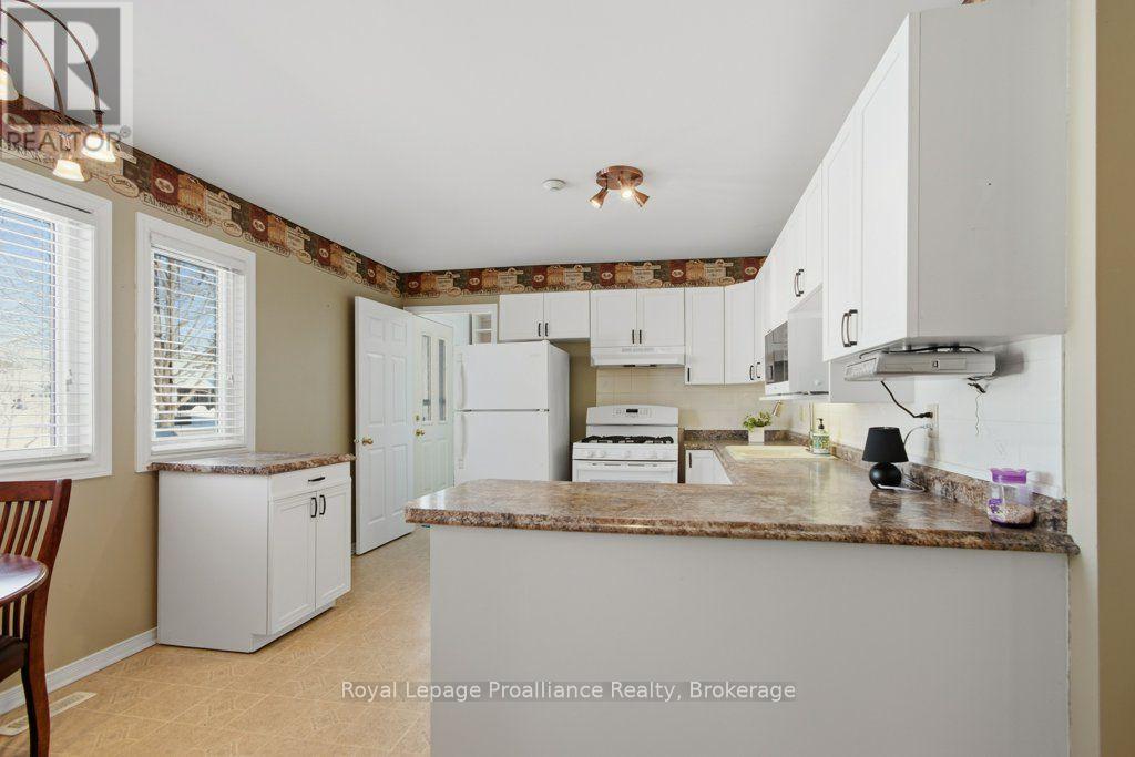 5 Cretney Drive, Prince Edward County, Ontario  K0K 3L0 - Photo 14 - X13437534