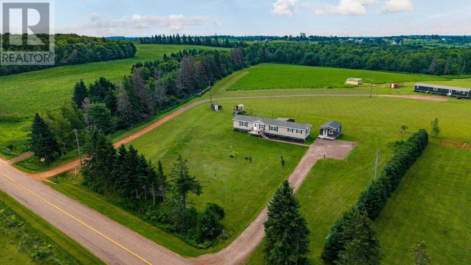 2530 Johnston Road, North Wiltshire, Prince Edward Island  C0A 1Y0 - Photo 1 - 202621491