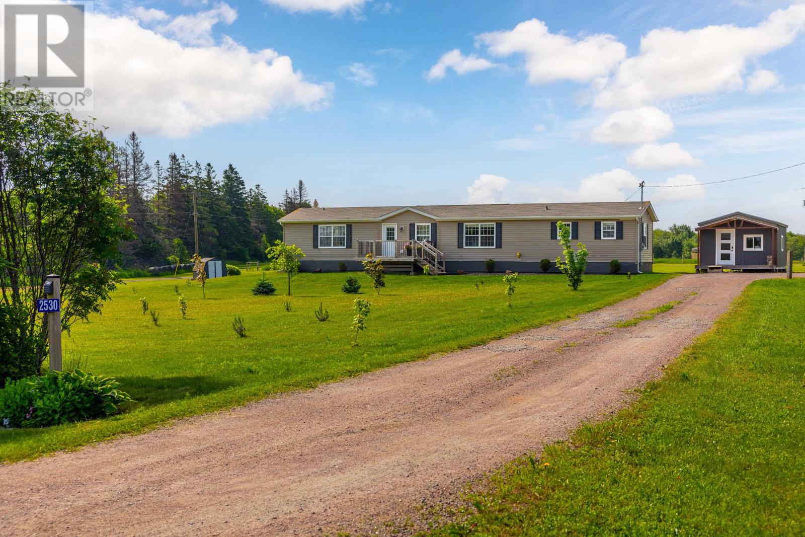2530 Johnston Road, North Wiltshire, Prince Edward Island  C0A 1Y0 - Photo 3 - 202621491