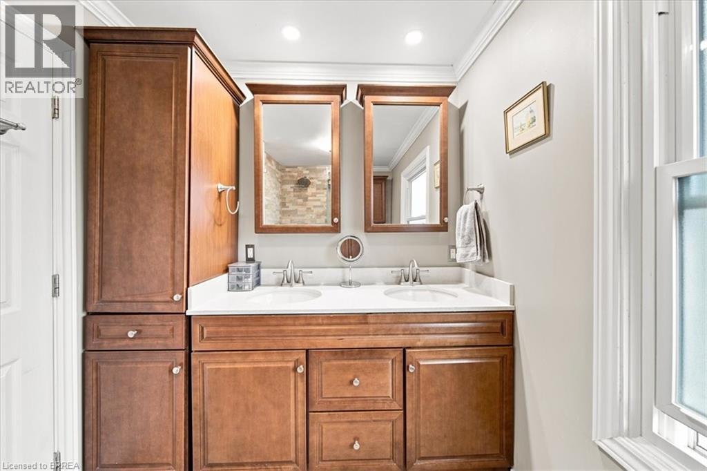 12 Tillson Street, Tillsonburg, Ontario  N4G 2X2 - Photo 25 - 40845548