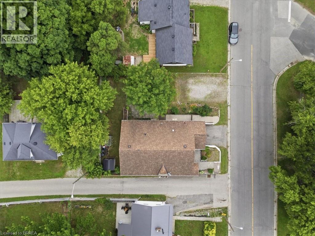 12 Tillson Street, Tillsonburg, Ontario  N4G 2X2 - Photo 4 - 40845548