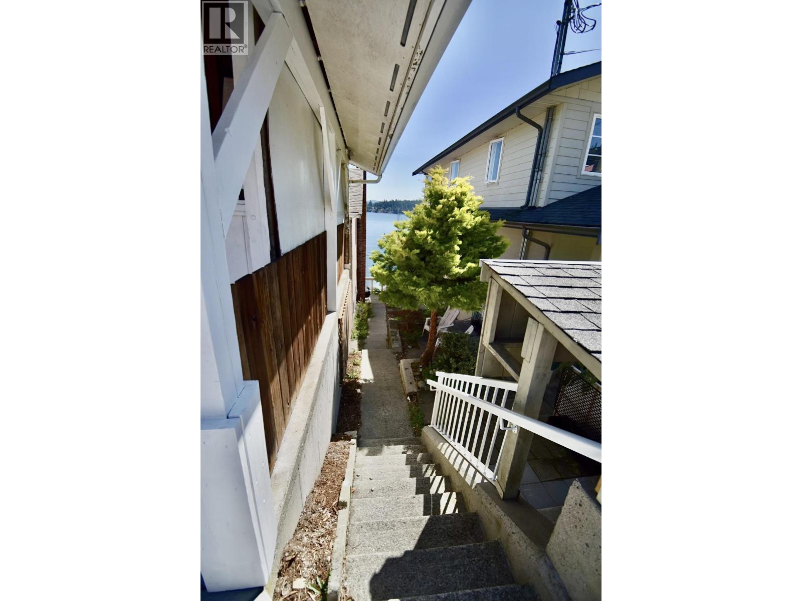 484 Marine Drive, Gibsons, British Columbia  V0N 1V0 - Photo 21 - R3121254