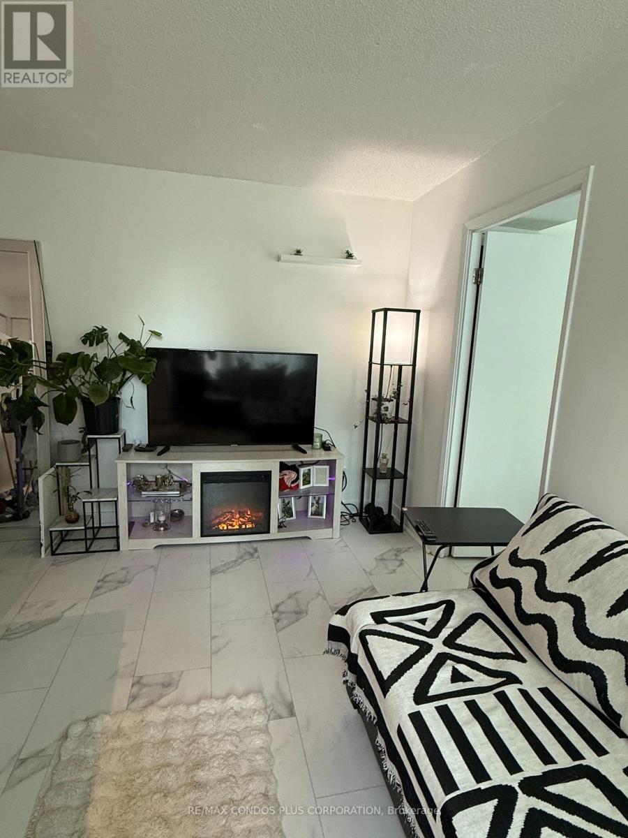 222 - 650 Queens Quay W, Toronto, Ontario  M5V 3N2 - Photo 4 - C13711144