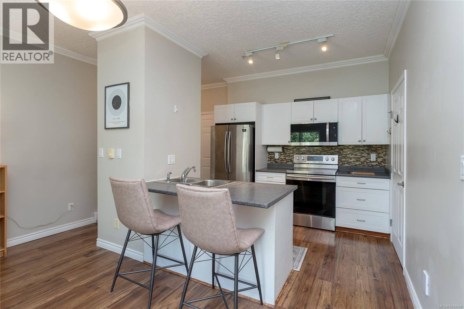 300 383 Wale Rd, Colwood, British Columbia V9B 2P9 - Photo 9 - 1043049