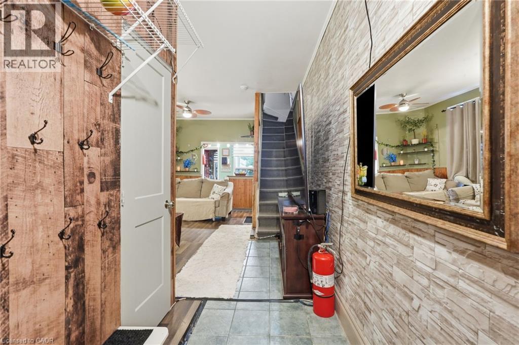 182 Cavell Avenue, Hamilton, Ontario  L8L 7E8 - Photo 6 - 40848935