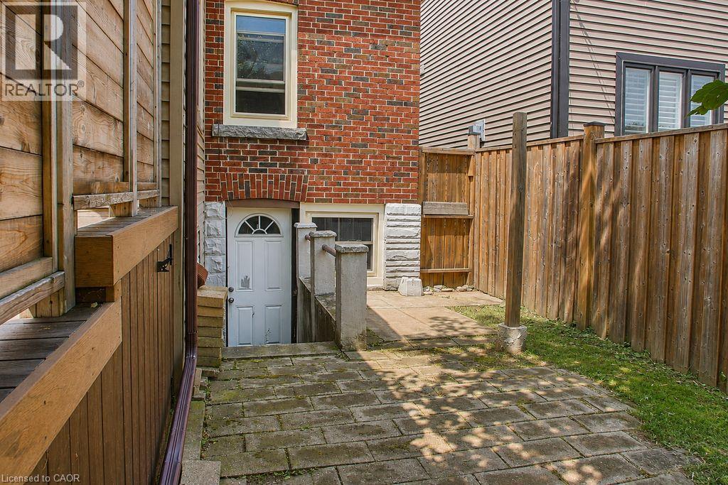 35 Barons Avenue S, Hamilton, Ontario  L8K 2Y1 - Photo 22 - 40850028
