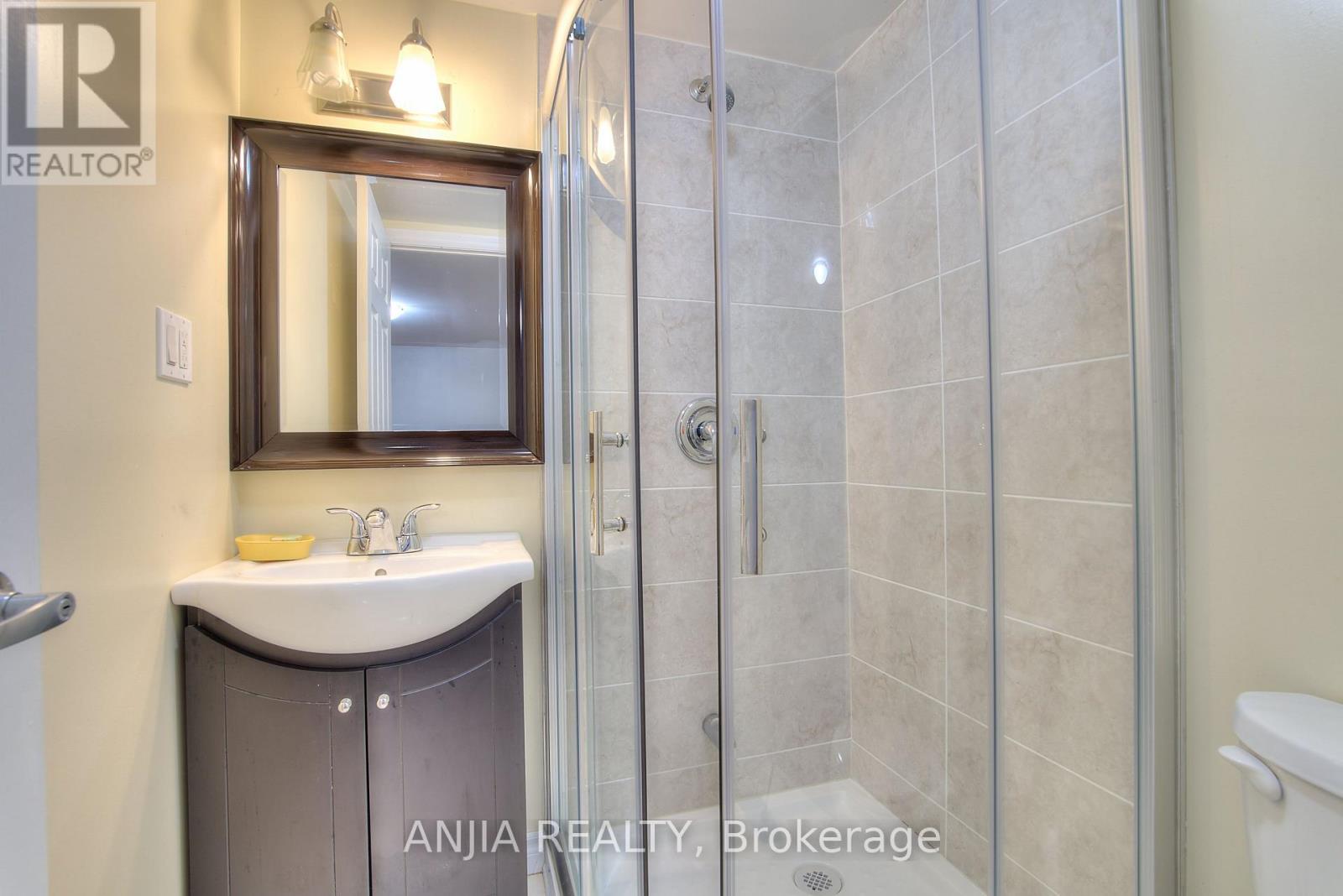 14 Cherrystone Drive, Toronto, Ontario  M2H 1R9 - Photo 21 - C13413832