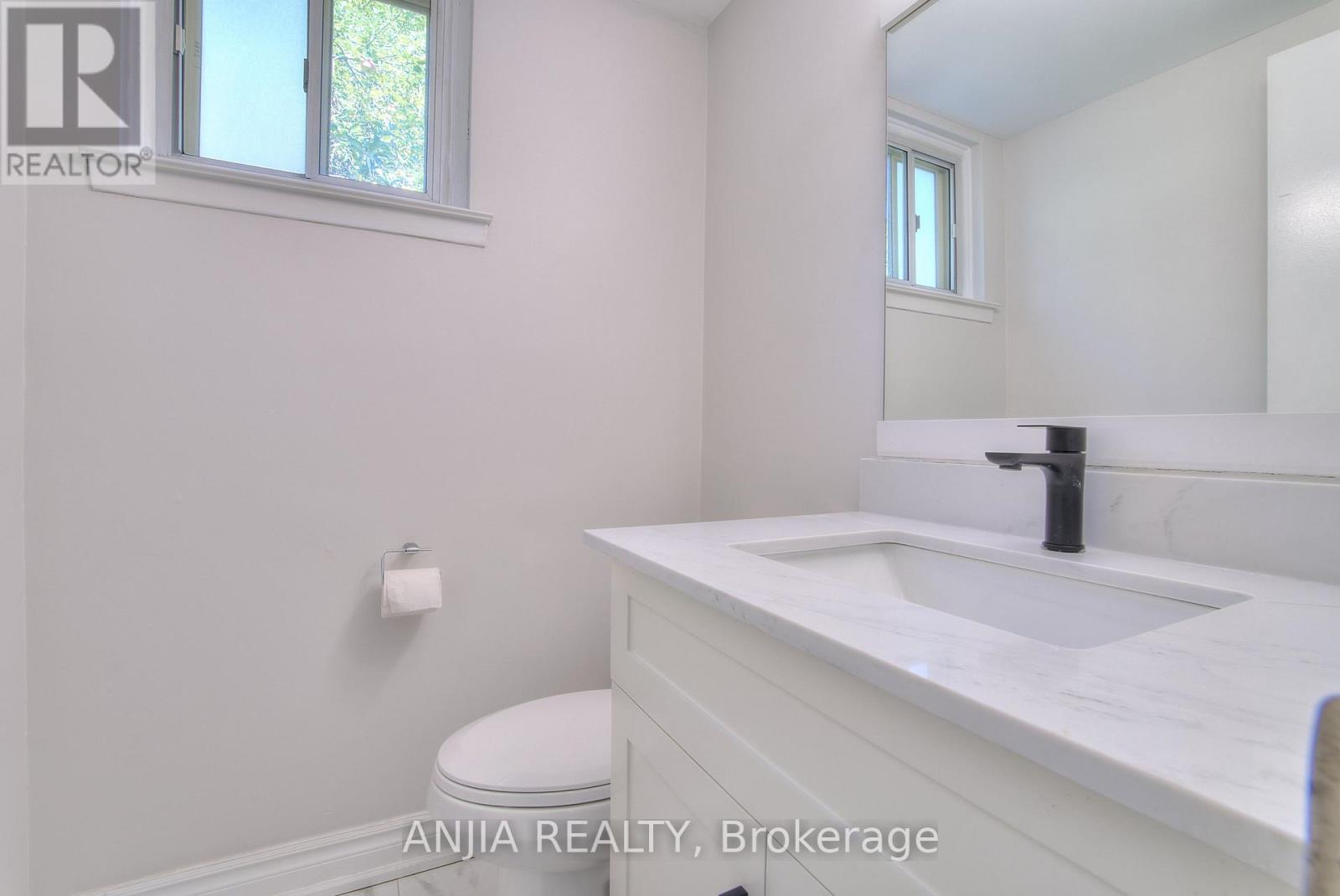 14 Cherrystone Drive, Toronto, Ontario  M2H 1R9 - Photo 23 - C13413832
