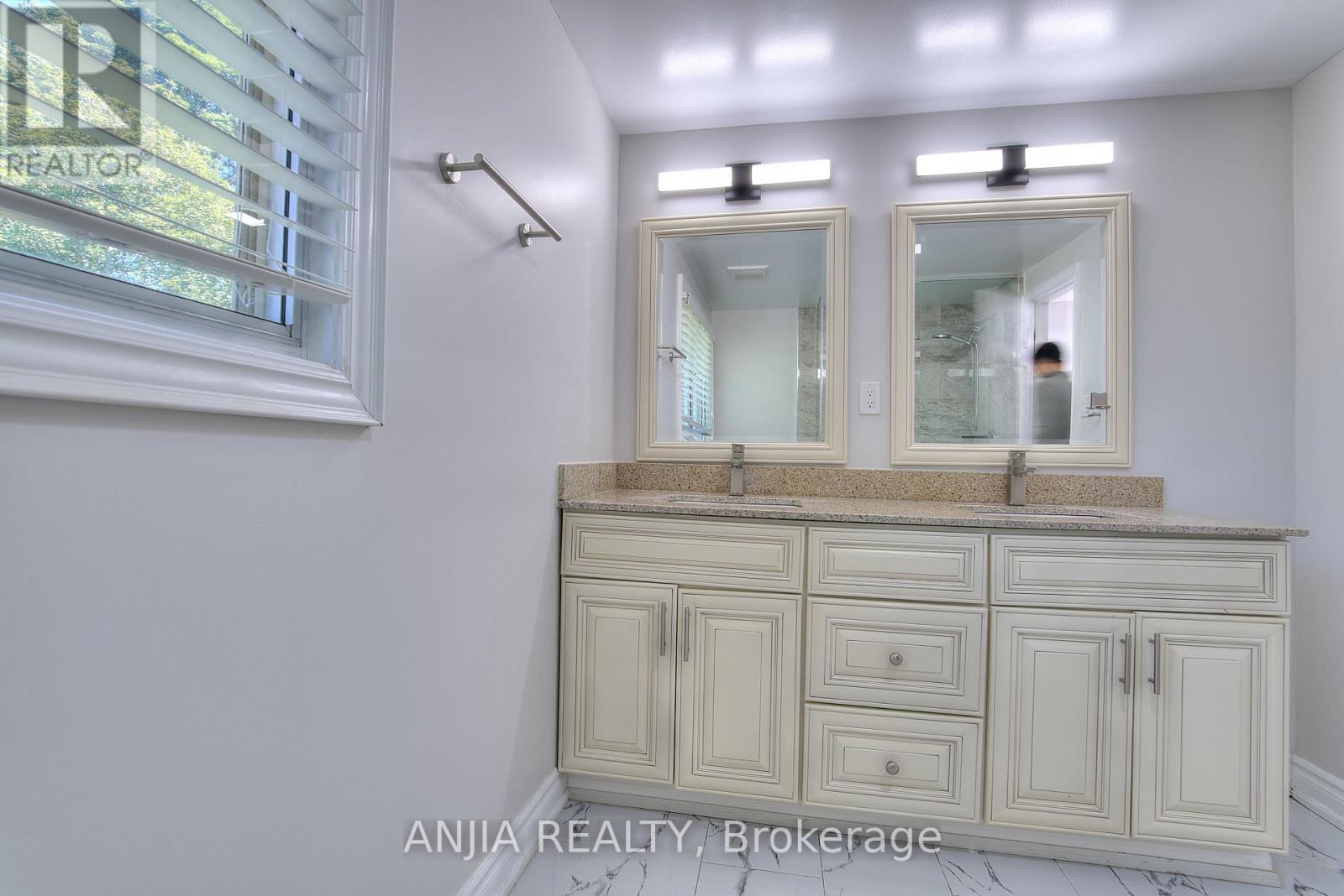 14 Cherrystone Drive, Toronto, Ontario  M2H 1R9 - Photo 18 - C13413832