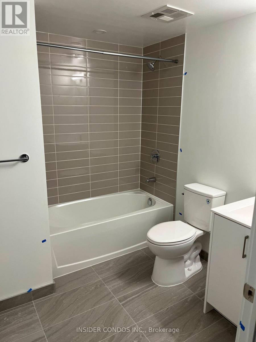 1707 - 4010 Eglinton Avenue W, Toronto, Ontario  M9P 1A6 - Photo 14 - W13696384