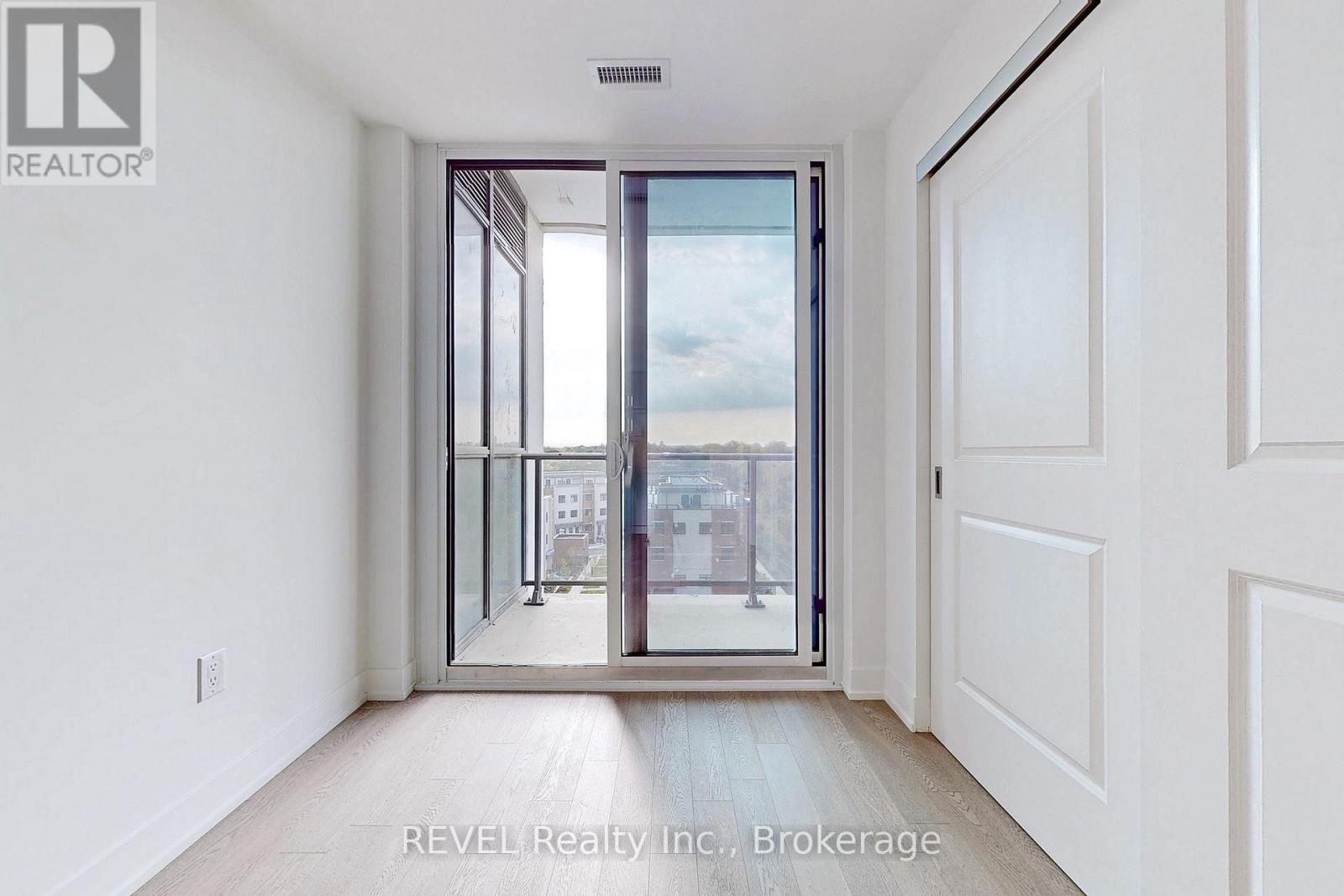 602 - 1063 Douglas Mccurdy Comm Circle, Mississauga, Ontario  L5G 0C5 - Photo 13 - W13711550