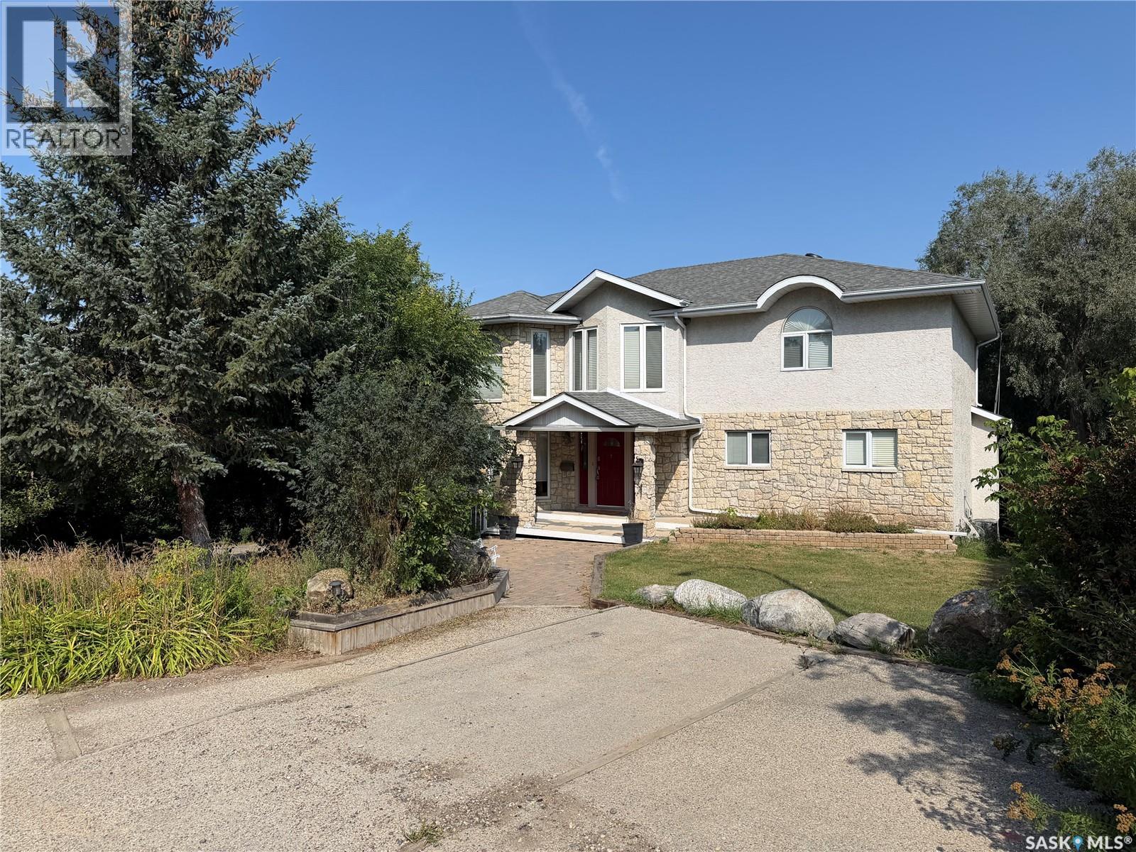 10 Meadow Bay, Lumsden, Saskatchewan  S0G 3C0 - Photo 1 - SK046606