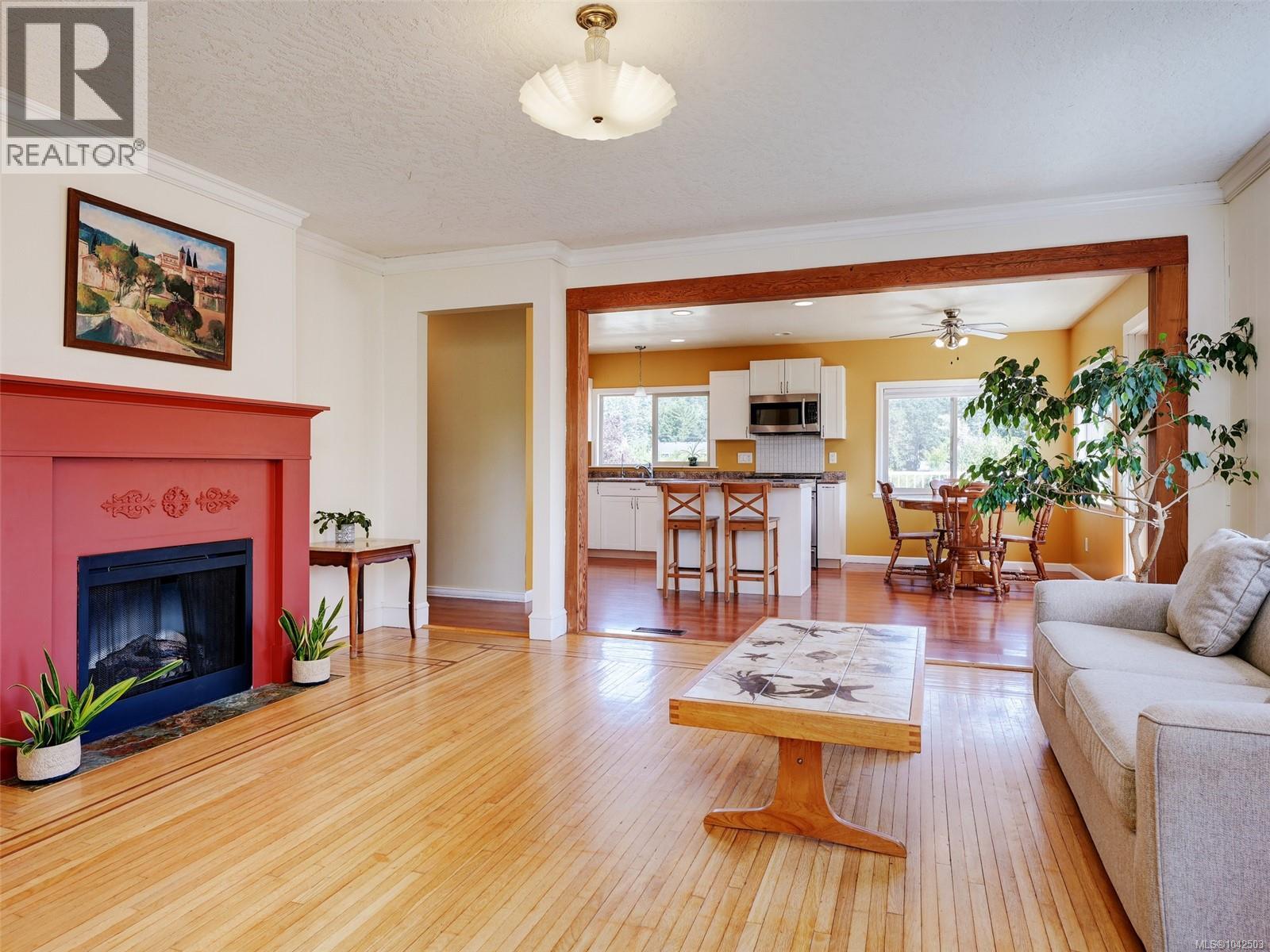 798 Wain Rd, North Saanich, British Columbia  V8L 5N8 - Photo 4 - 1042503