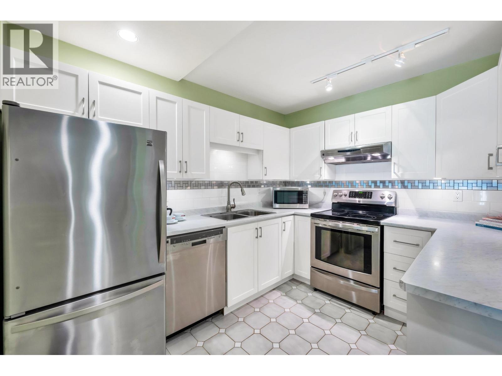 333 12875 Railway Avenue, Richmond, British Columbia  V7E 6K3 - Photo 18 - R3158403