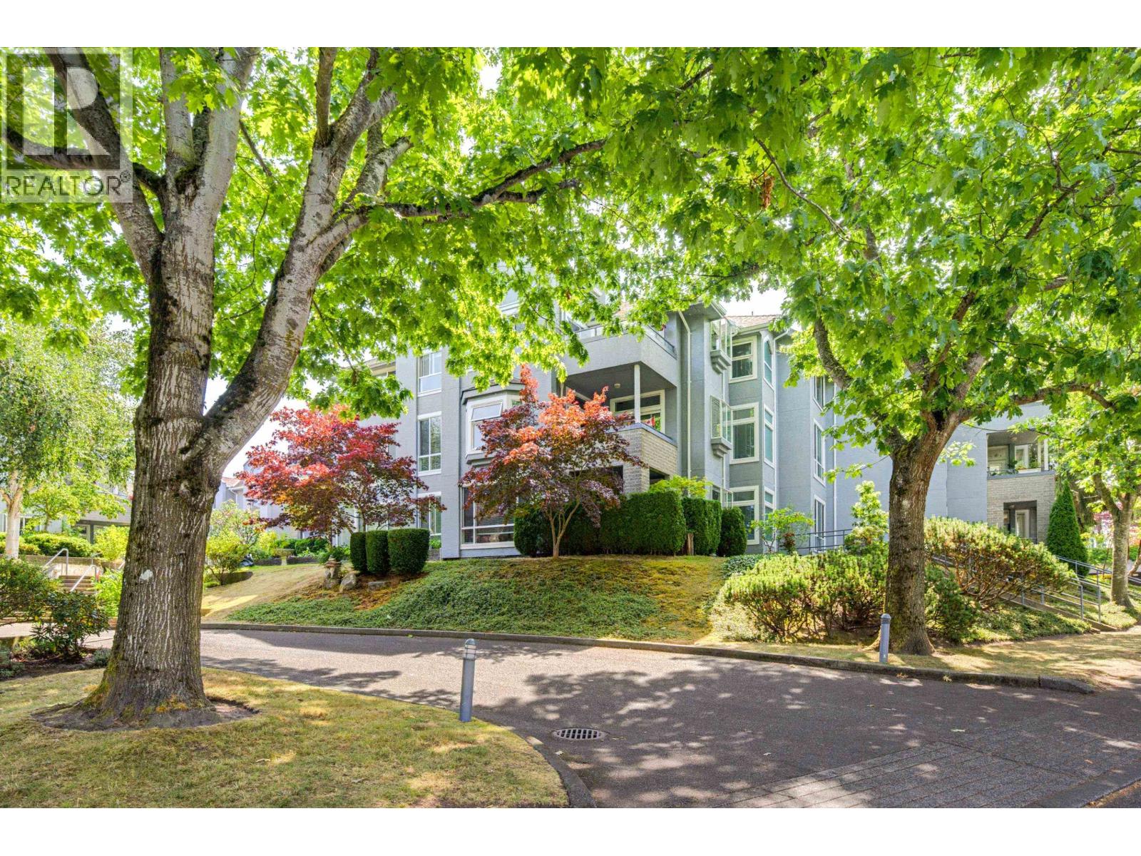 333 12875 Railway Avenue, Richmond, British Columbia  V7E 6K3 - Photo 2 - R3158403