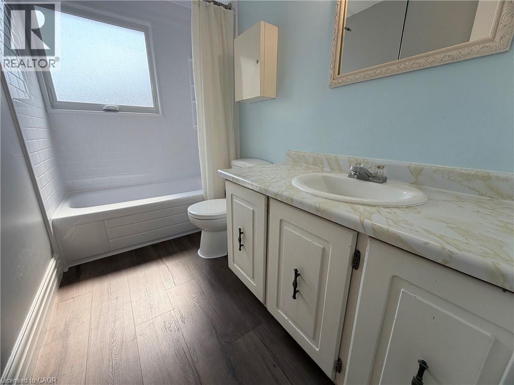 34 Woodridge Drive, Guelph, Ontario  N1H 7E2 - Photo 11 - 40839599