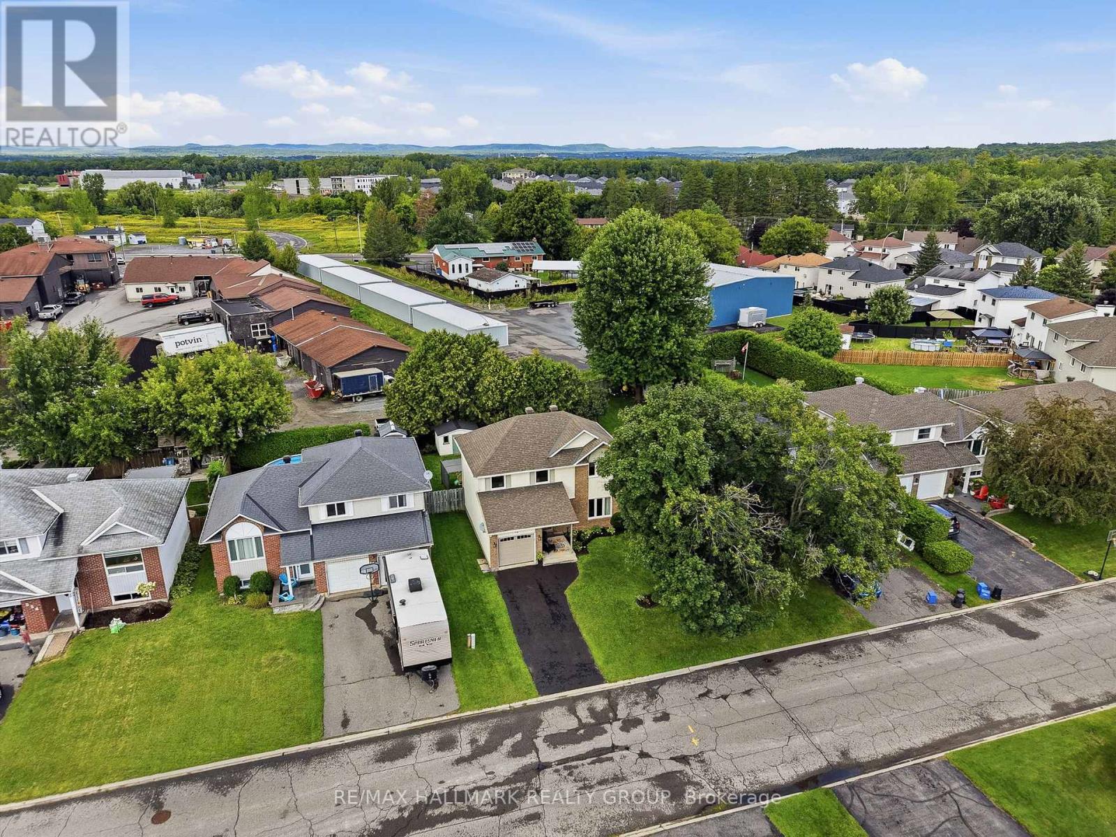 326 Bonavista Street, Clarence-Rockland, Ontario  K4K 1N7 - Photo 2 - X13711546