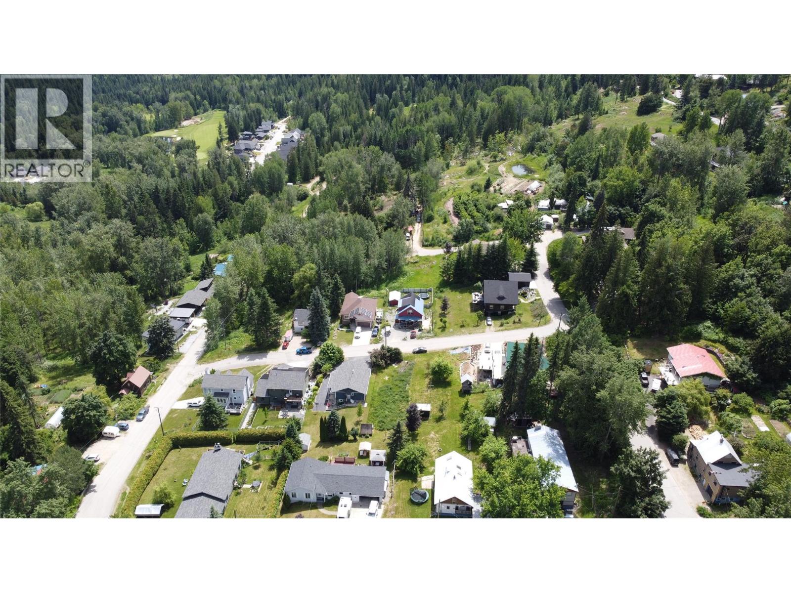 2050 Phoenix Avenue, Rossland, British Columbia V0G 1Y0 - Photo 10 - 10398523