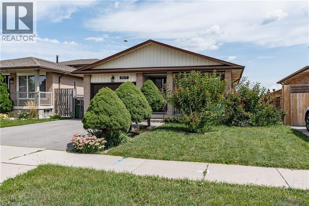 1077 Upper Sherman Avenue Unit# Upper, Hamilton, Ontario  L8V 4R9 - Photo 2 - 40847969