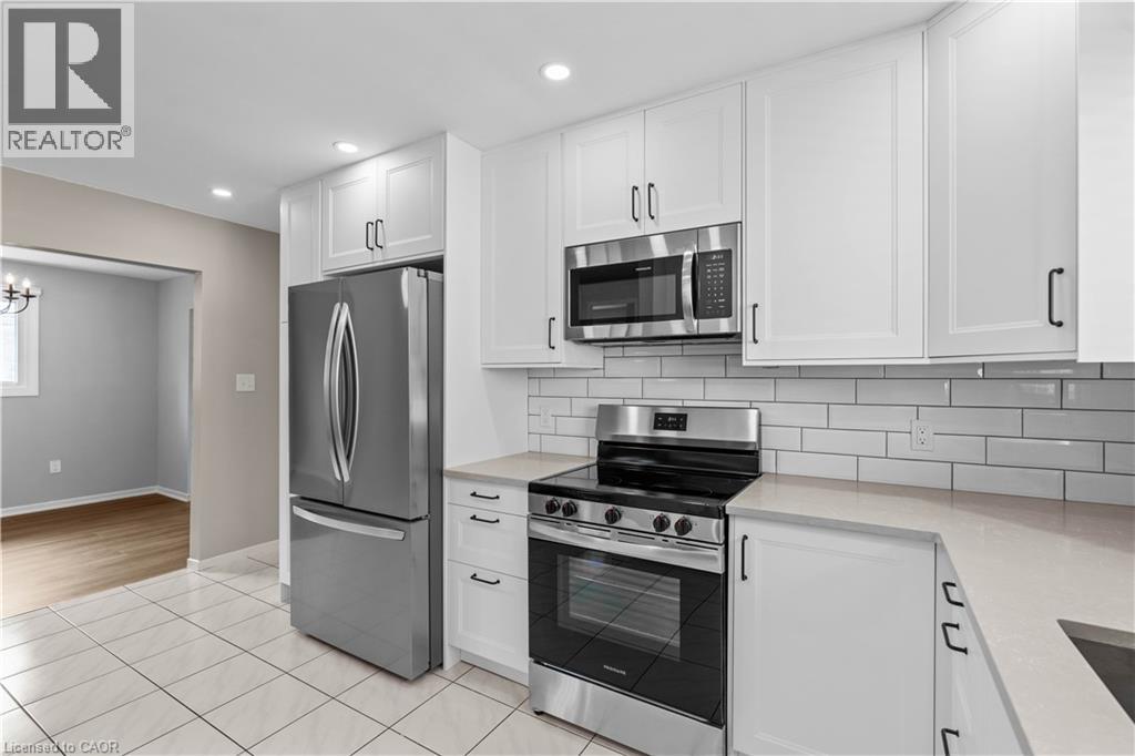 1077 Upper Sherman Avenue Unit# Upper, Hamilton, Ontario  L8V 4R9 - Photo 16 - 40847969
