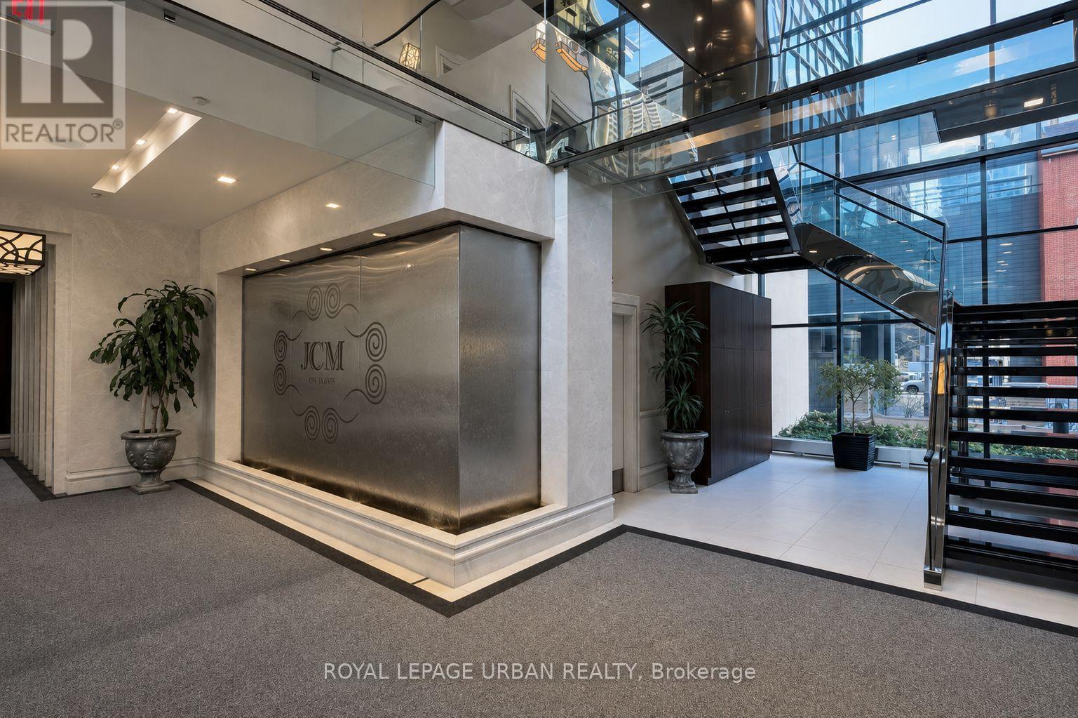 2103 - 28 Linden Street, Toronto, Ontario  M4Y 0A4 - Photo 3 - C13711492