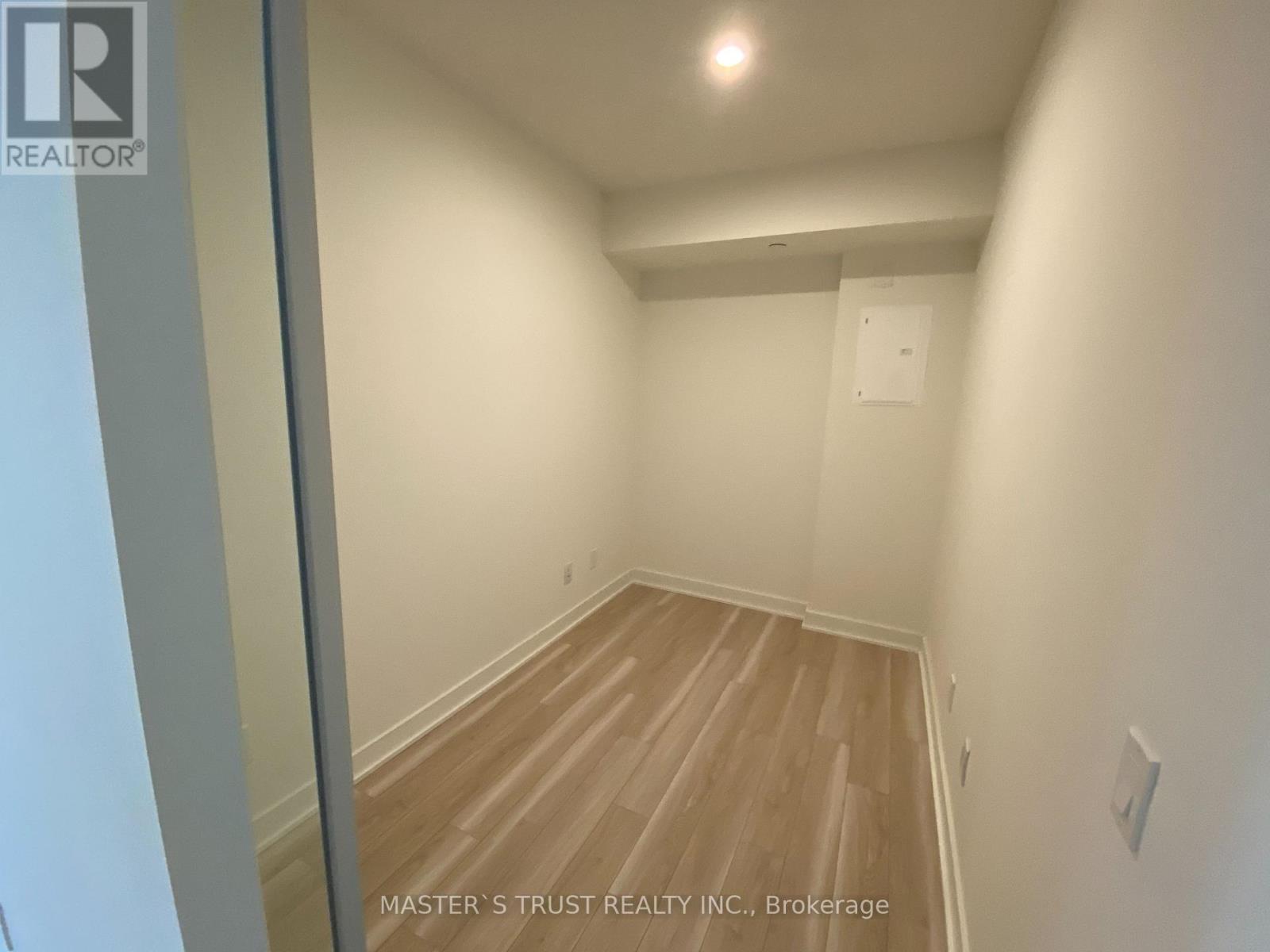 716 - 17 Bathurst Street, Toronto, Ontario  M5V 0N1 - Photo 9 - C13711504
