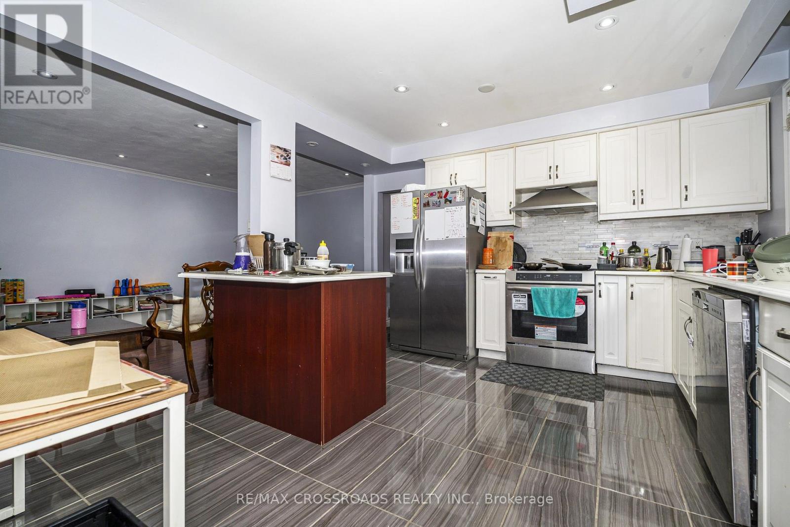 14 Reiber Crescent, Toronto, Ontario  M2H 1C4 - Photo 11 - C13711532