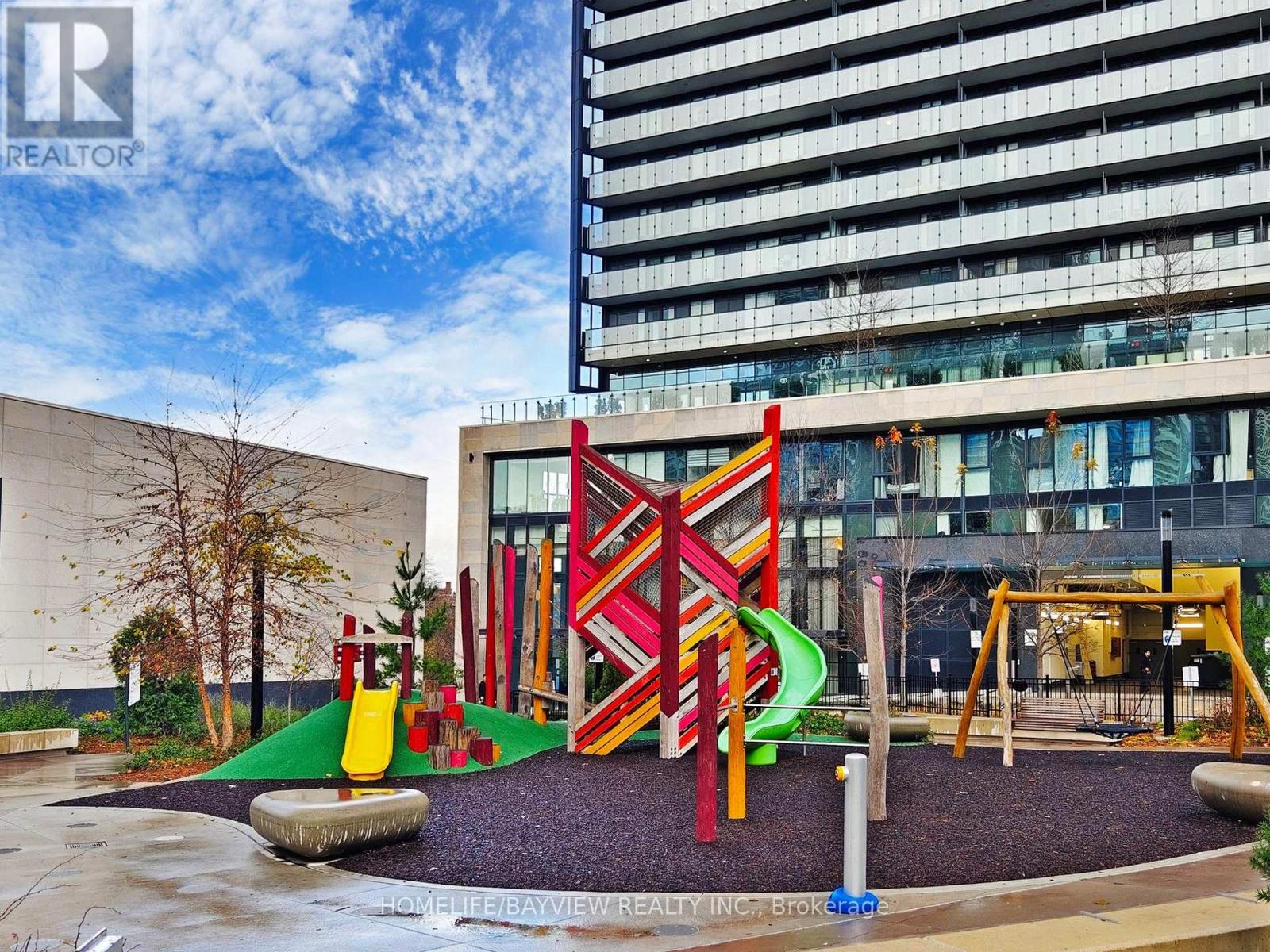 2501 - 575 Bloor Street E, Toronto, Ontario M4W 0B2 - Photo 3 - C13711556