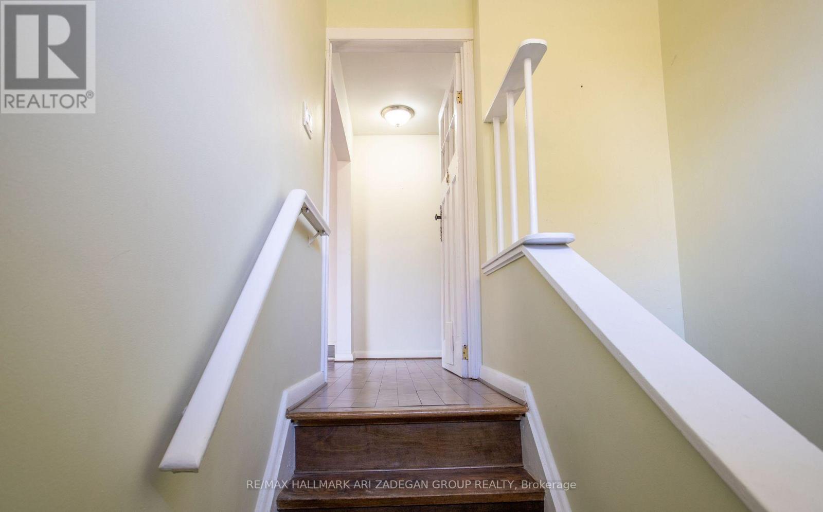 210 Harrygan Crescent, Richmond Hill, Ontario L4C 4J1 - Photo 19 - N13711468