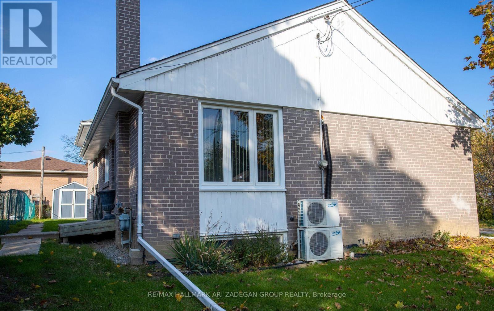 210 Harrygan Crescent, Richmond Hill, Ontario L4C 4J1 - Photo 35 - N13711468