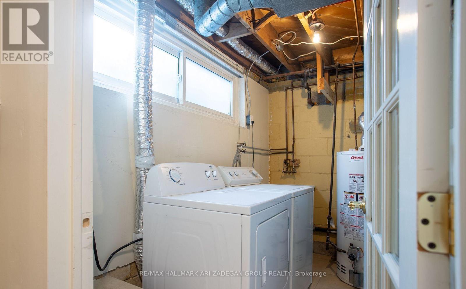 210 Harrygan Crescent, Richmond Hill, Ontario L4C 4J1 - Photo 36 - N13711468