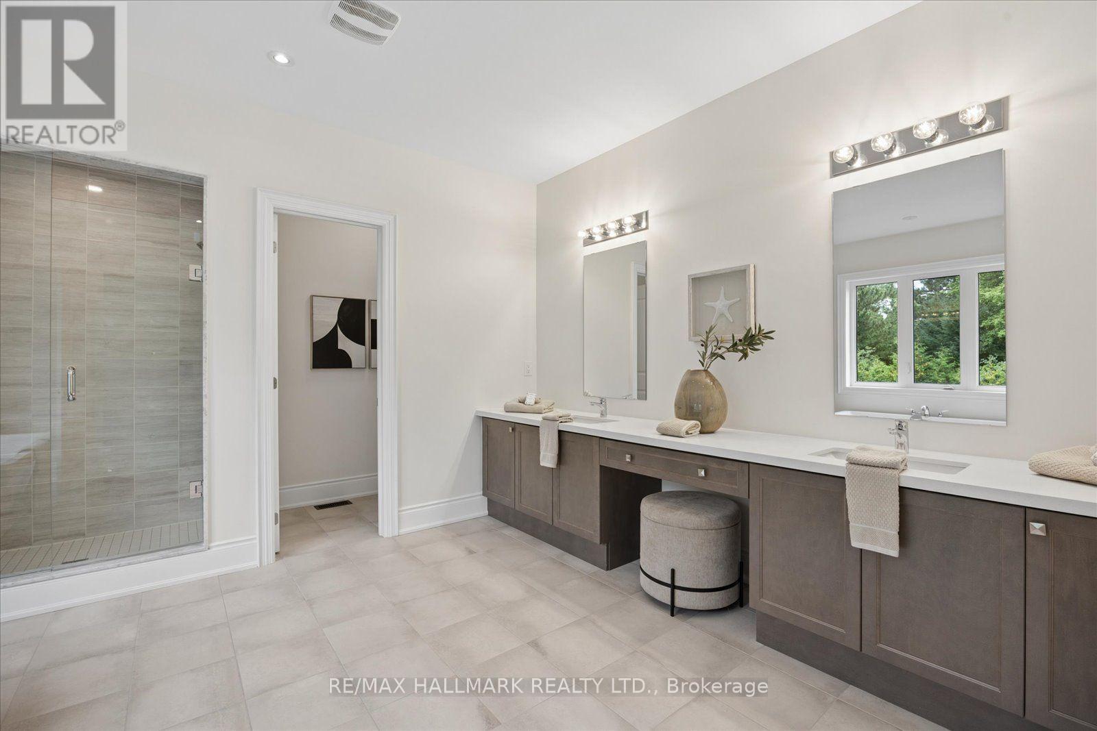 72 Silk Twist Drive, East Gwillimbury, Ontario  L9N 0W4 - Photo 23 - N13711528
