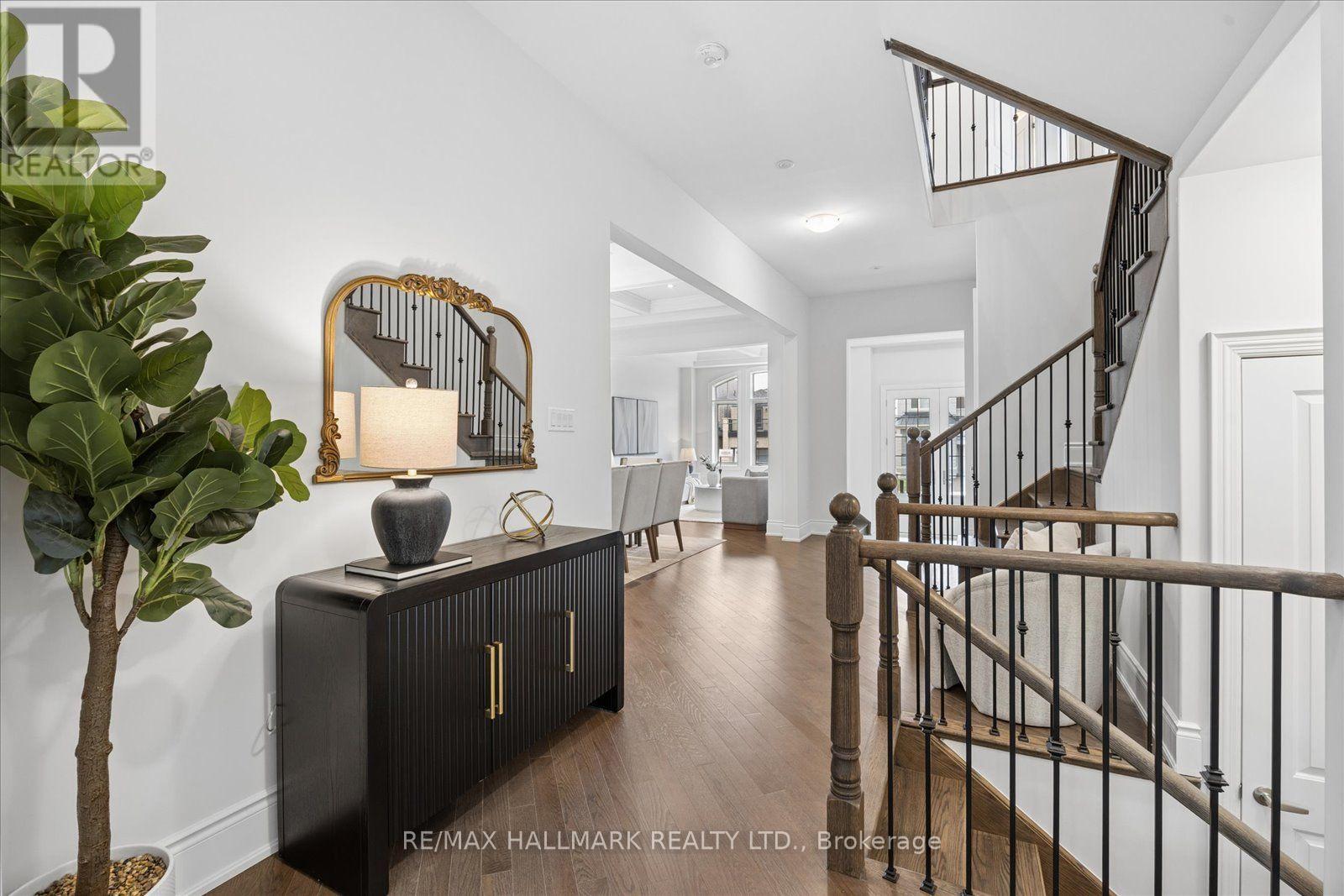 72 Silk Twist Drive, East Gwillimbury, Ontario  L9N 0W4 - Photo 3 - N13711528