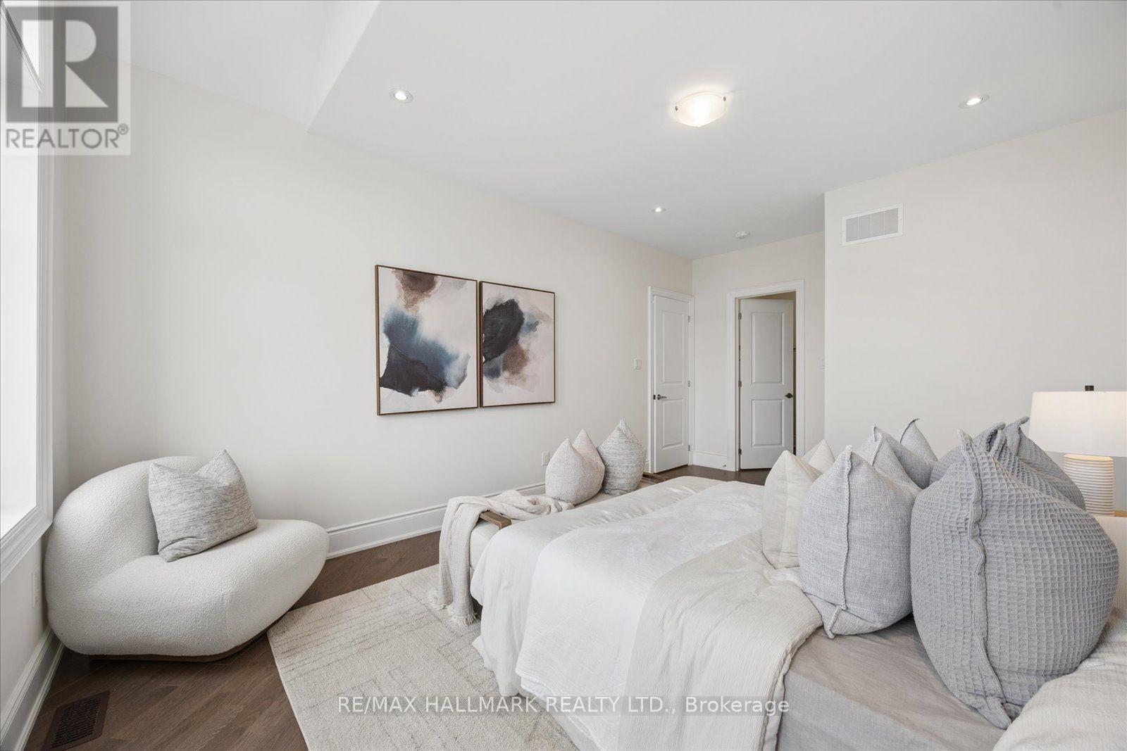 72 Silk Twist Drive, East Gwillimbury, Ontario  L9N 0W4 - Photo 33 - N13711528