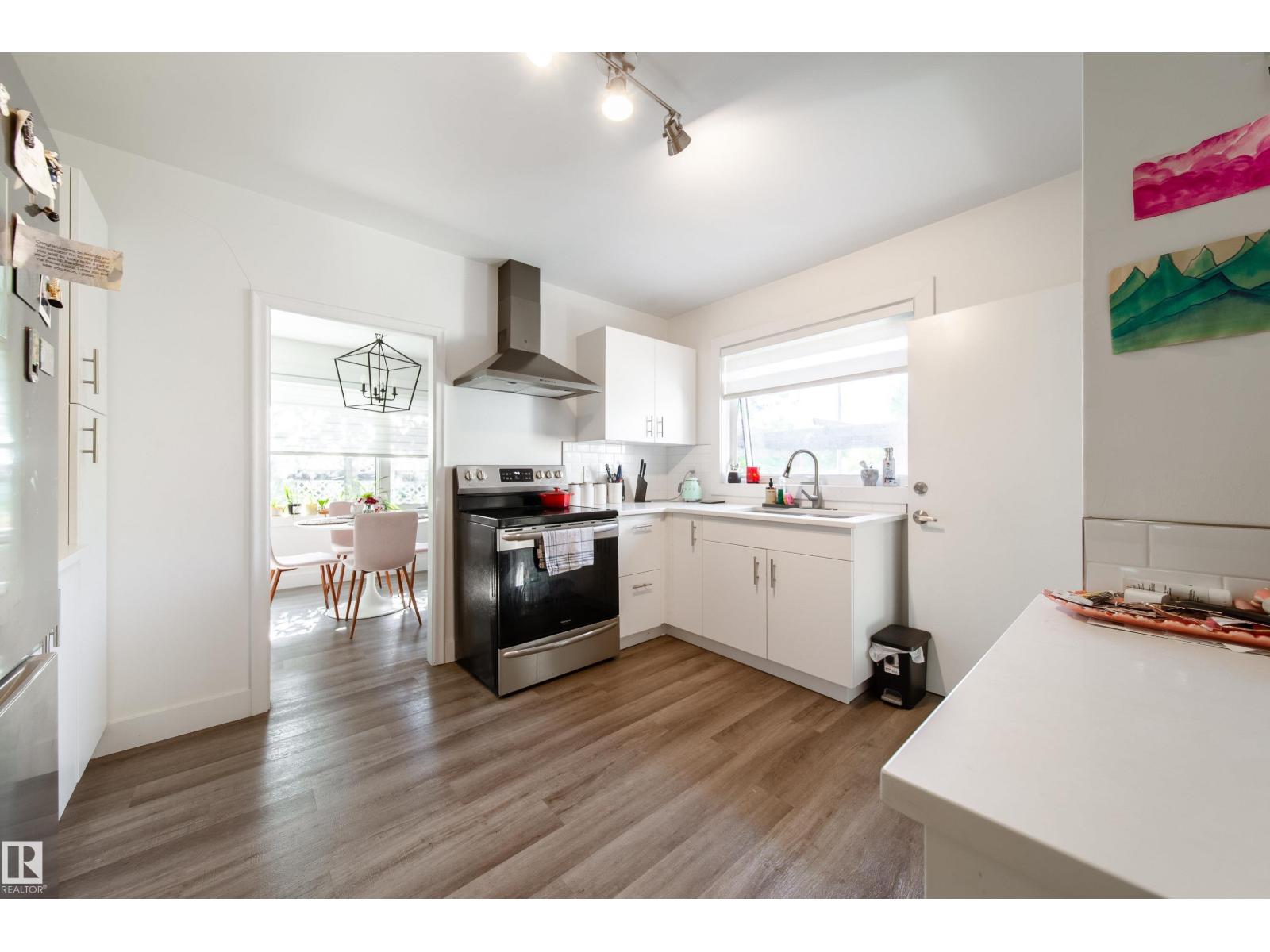 10671 63 Av NW, Edmonton, Alberta  T6H 1P7 - Photo 12 - E4497556