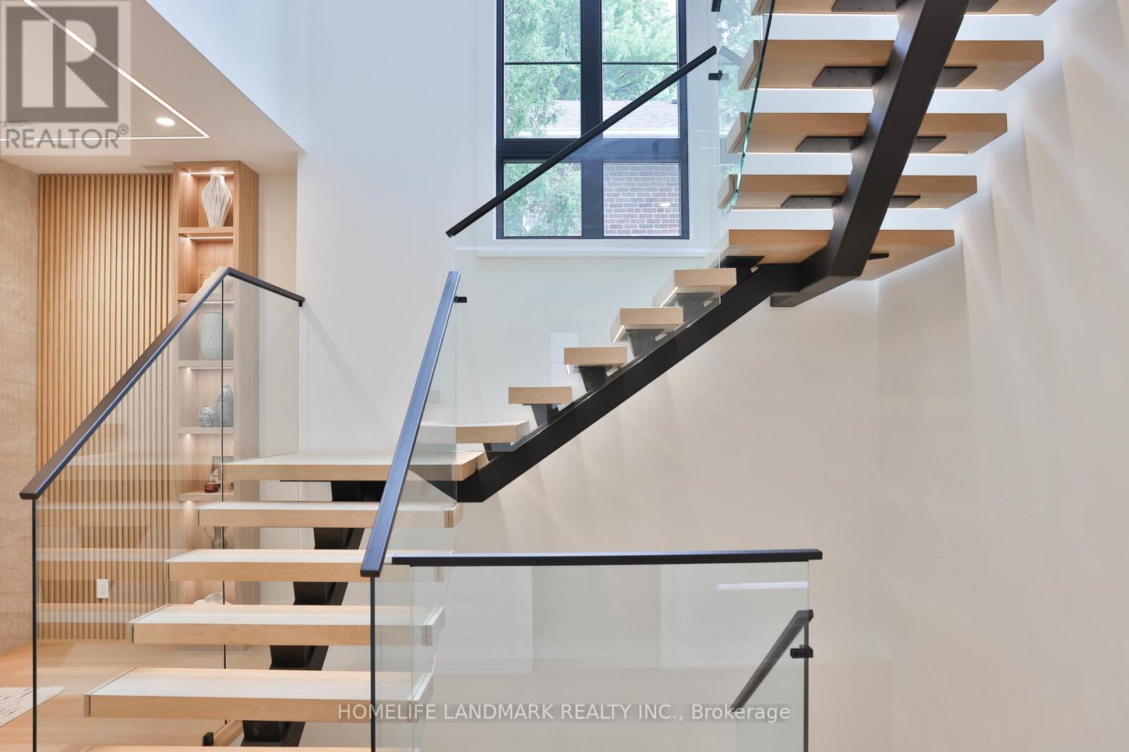 12 Bernice Avenue, Toronto, Ontario  M8Y 1Z6 - Photo 29 - W13711474