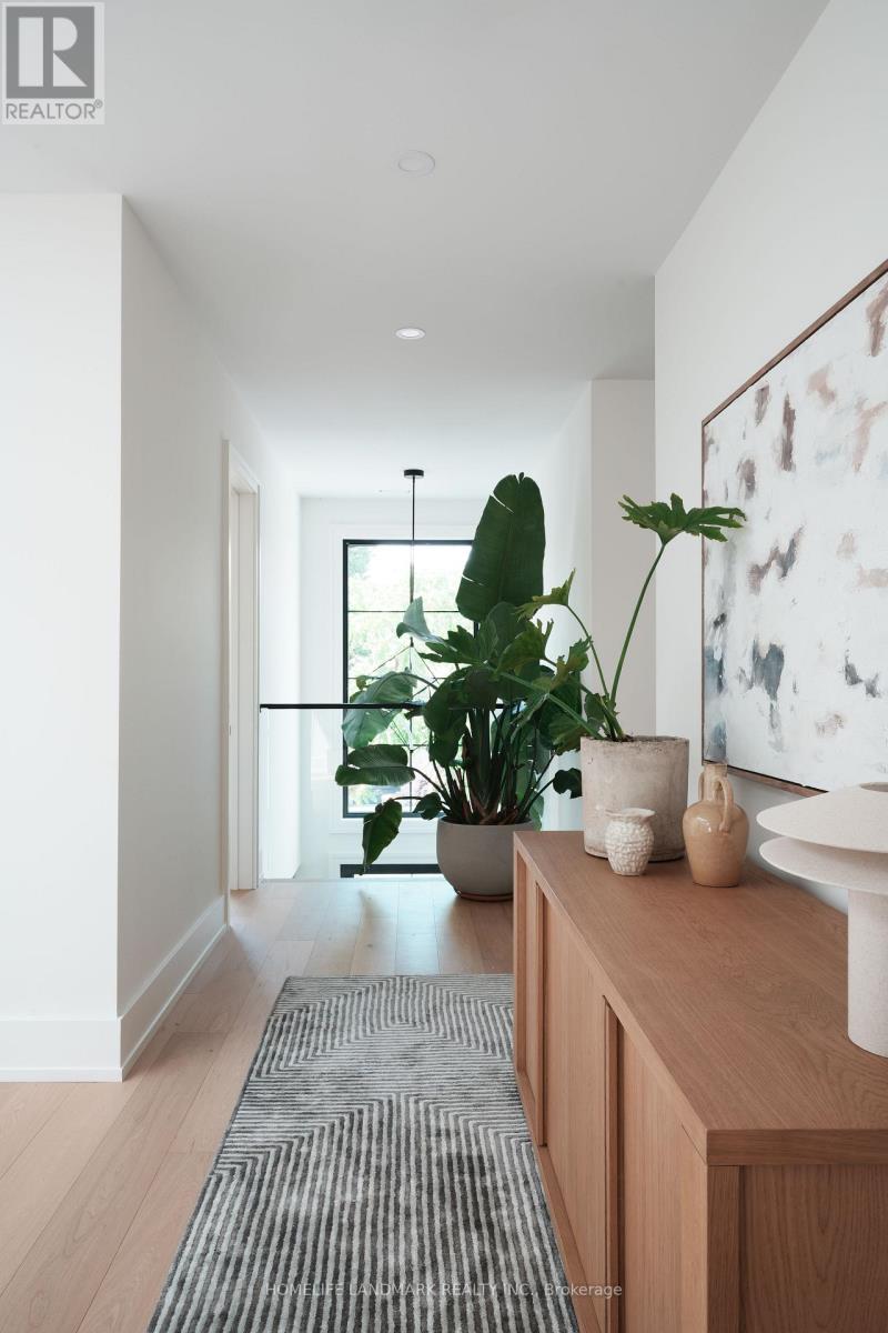 12 Bernice Avenue, Toronto, Ontario  M8Y 1Z6 - Photo 43 - W13711474