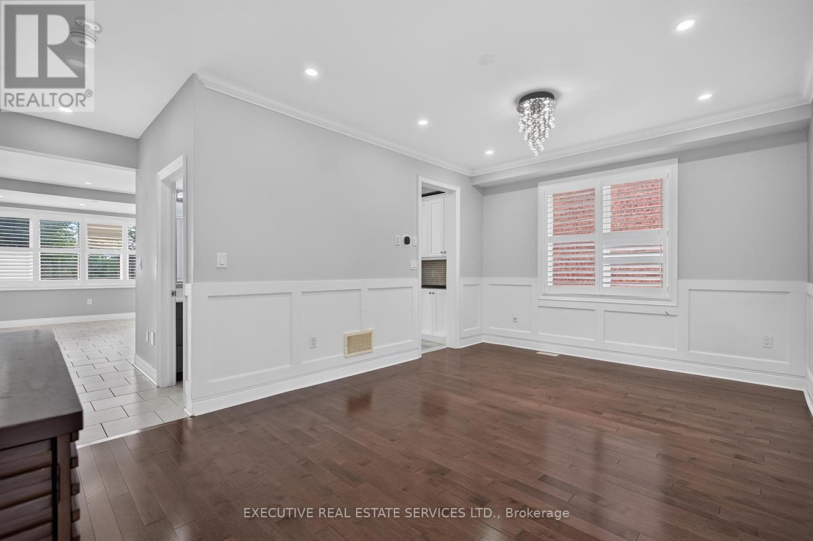 Upper - 4 Teal Crest Circle, Brampton, Ontario  L6X 2Z6 - Photo 11 - W13711486
