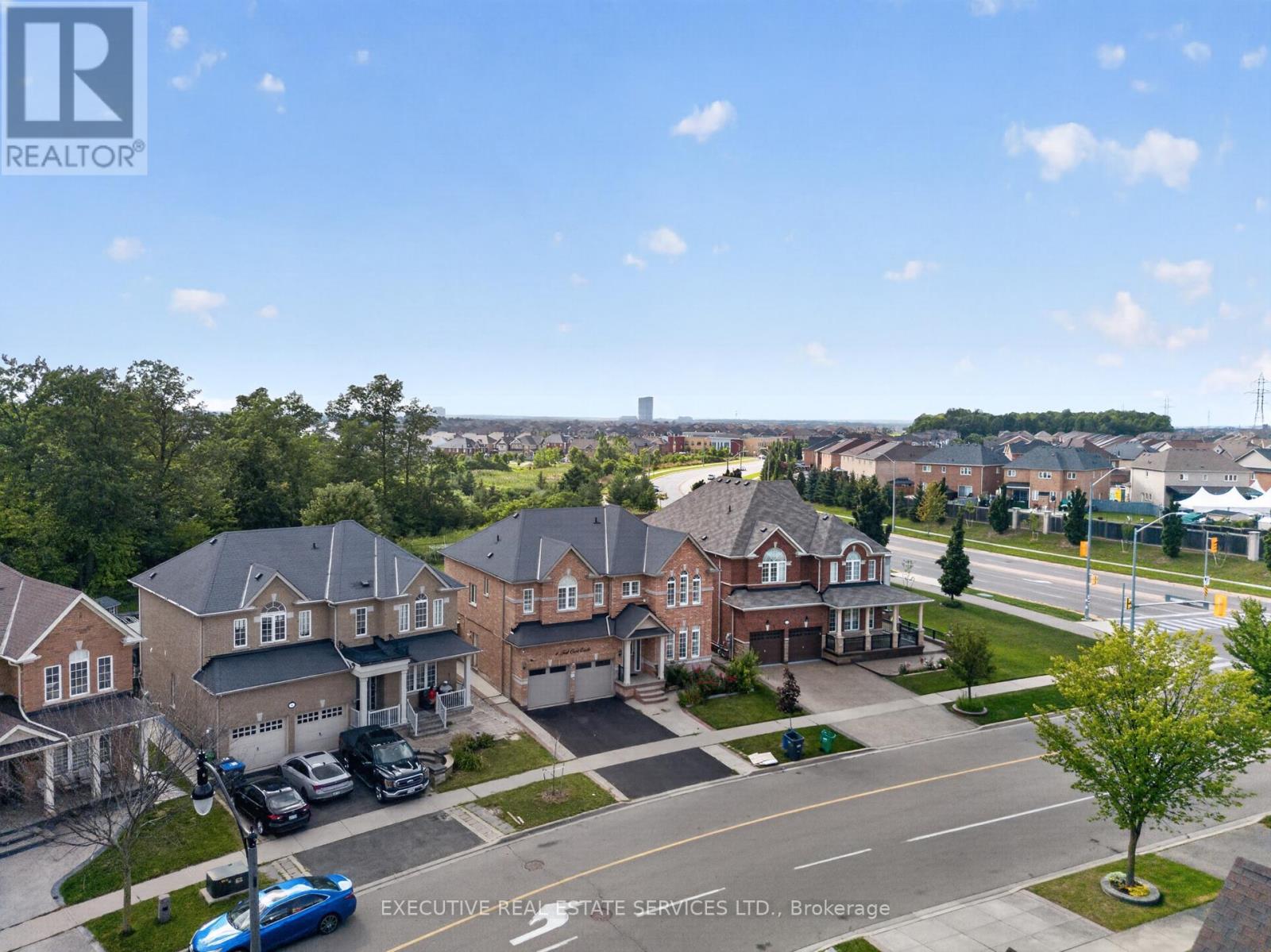 Upper - 4 Teal Crest Circle, Brampton, Ontario  L6X 2Z6 - Photo 3 - W13711486