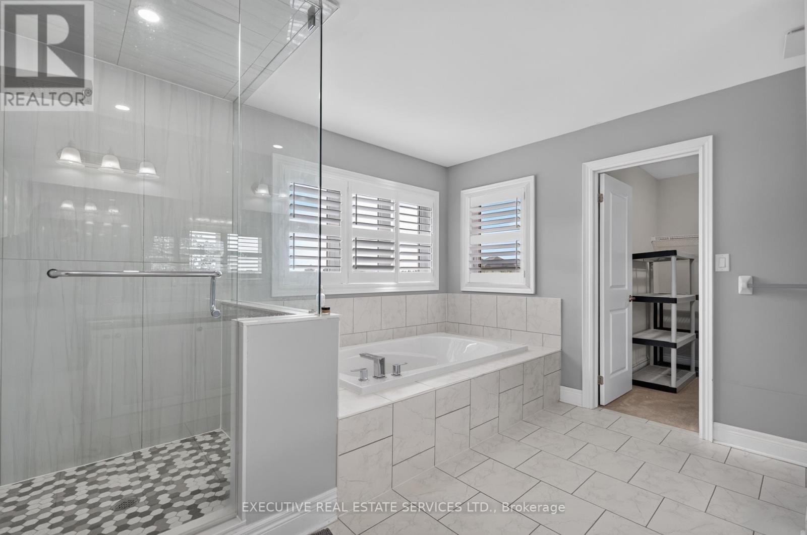 Upper - 4 Teal Crest Circle, Brampton, Ontario  L6X 2Z6 - Photo 30 - W13711486