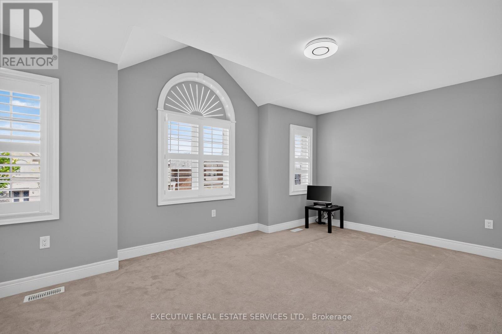 Upper - 4 Teal Crest Circle, Brampton, Ontario  L6X 2Z6 - Photo 32 - W13711486