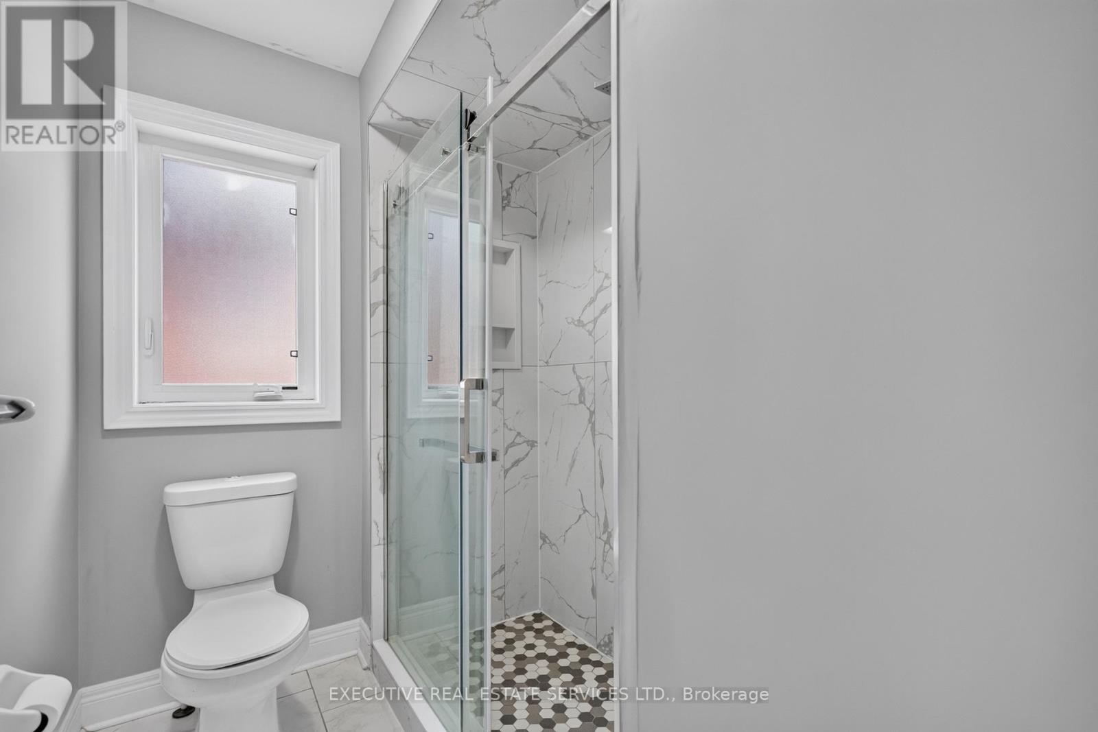 Upper - 4 Teal Crest Circle, Brampton, Ontario  L6X 2Z6 - Photo 39 - W13711486