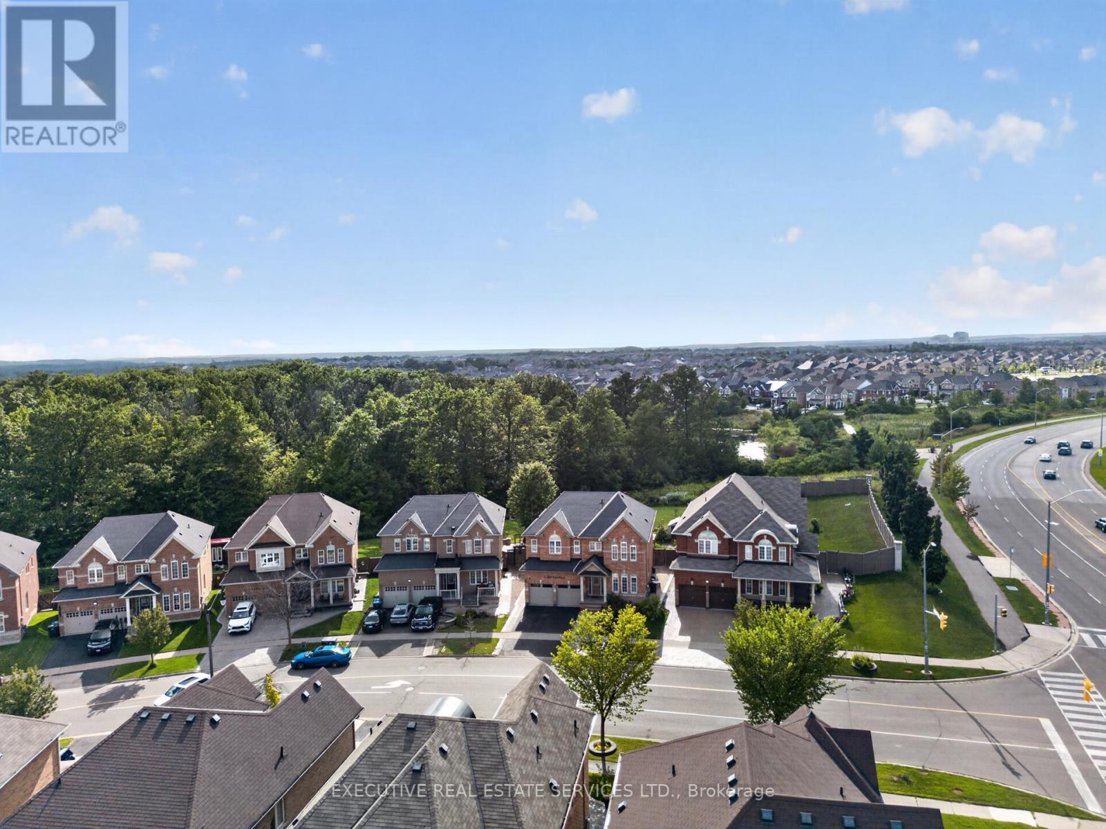 Upper - 4 Teal Crest Circle, Brampton, Ontario  L6X 2Z6 - Photo 4 - W13711486