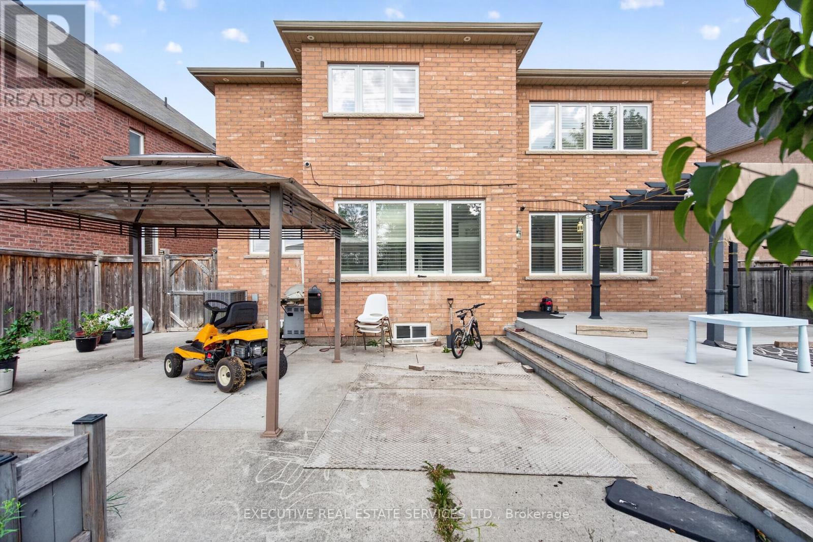 Upper - 4 Teal Crest Circle, Brampton, Ontario  L6X 2Z6 - Photo 43 - W13711486