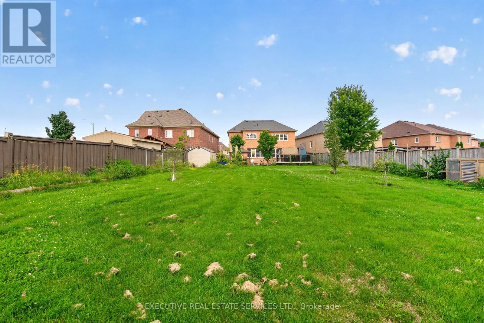 Upper - 4 Teal Crest Circle, Brampton, Ontario  L6X 2Z6 - Photo 45 - W13711486