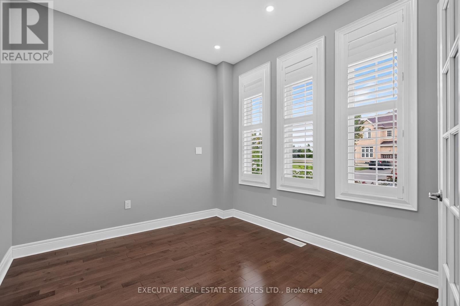 Upper - 4 Teal Crest Circle, Brampton, Ontario  L6X 2Z6 - Photo 9 - W13711486